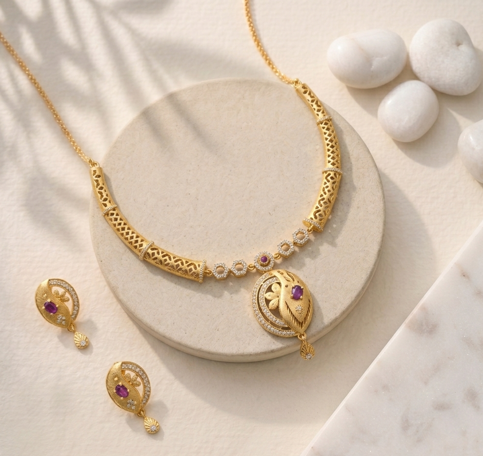 Amethyst-Toned Contemporary Floral Medallion Set view 2
