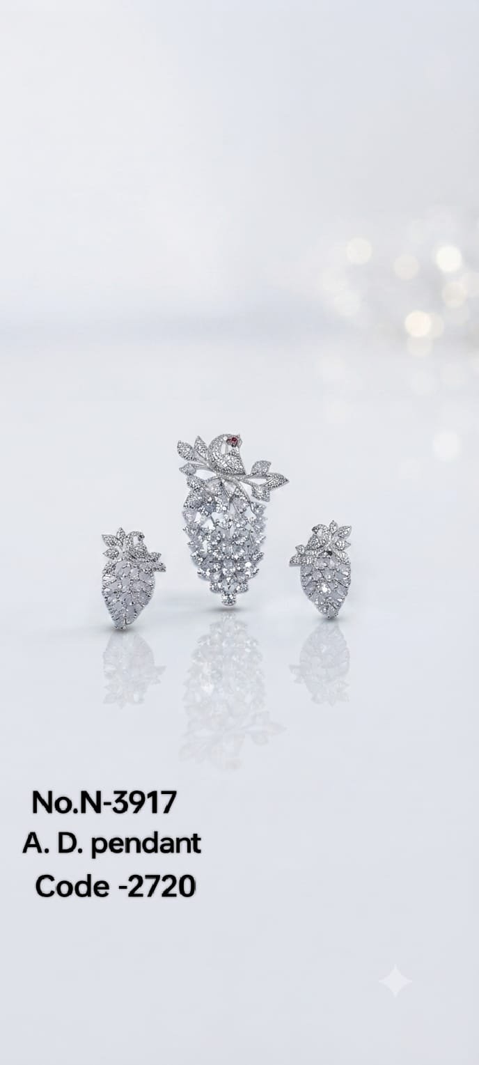 Diamond Look Pendant Set