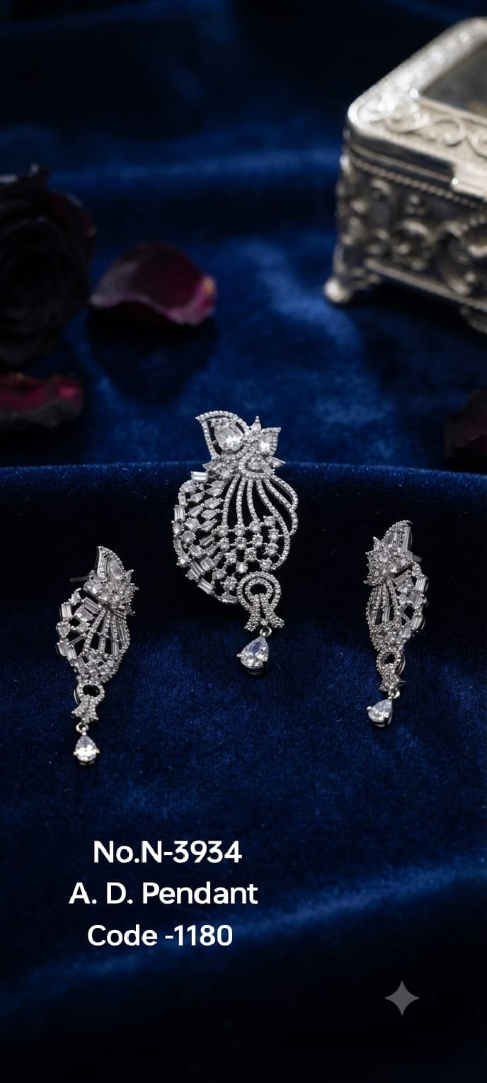 Fancy AD Pendant Set