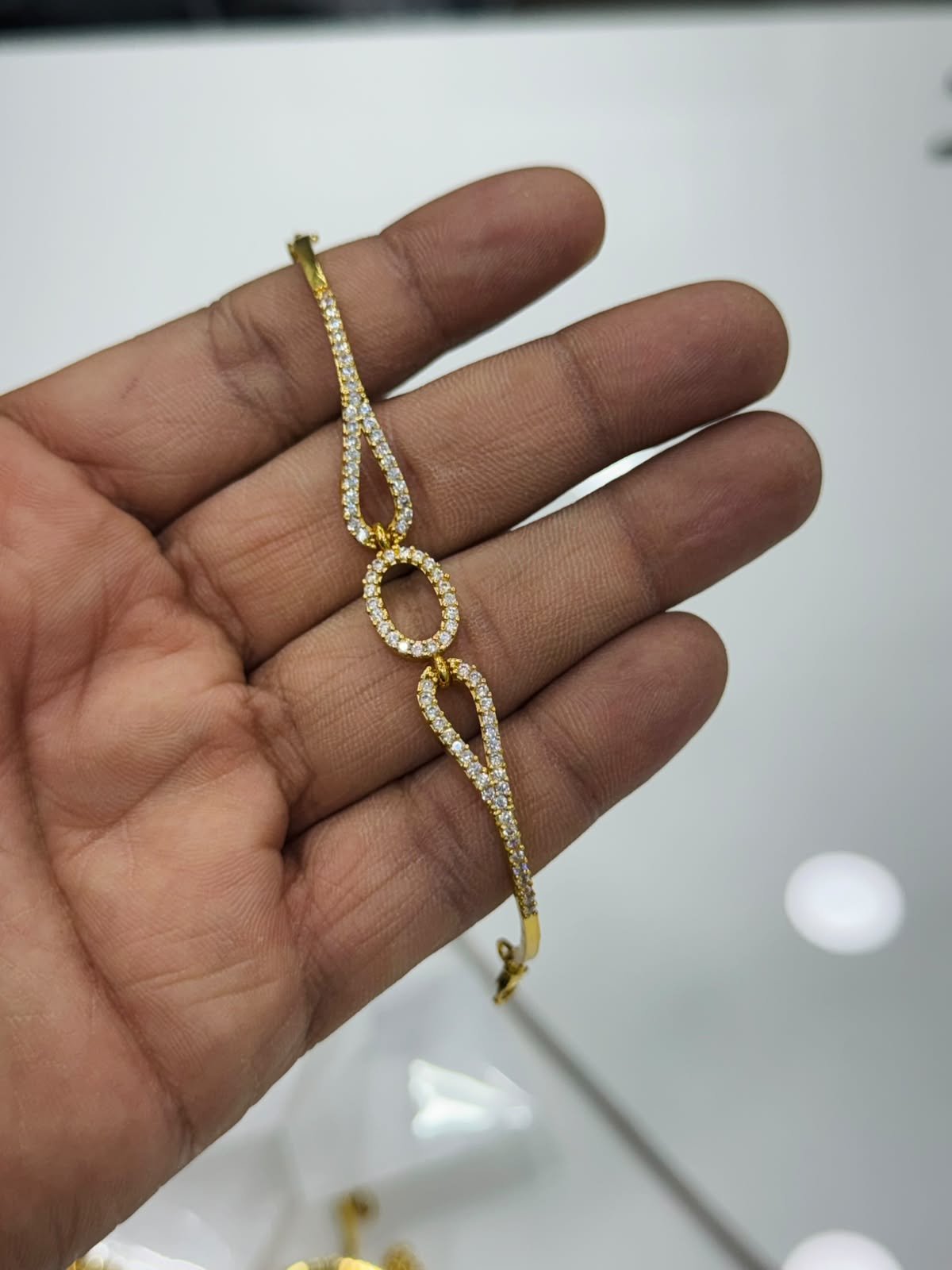 Bracelet
